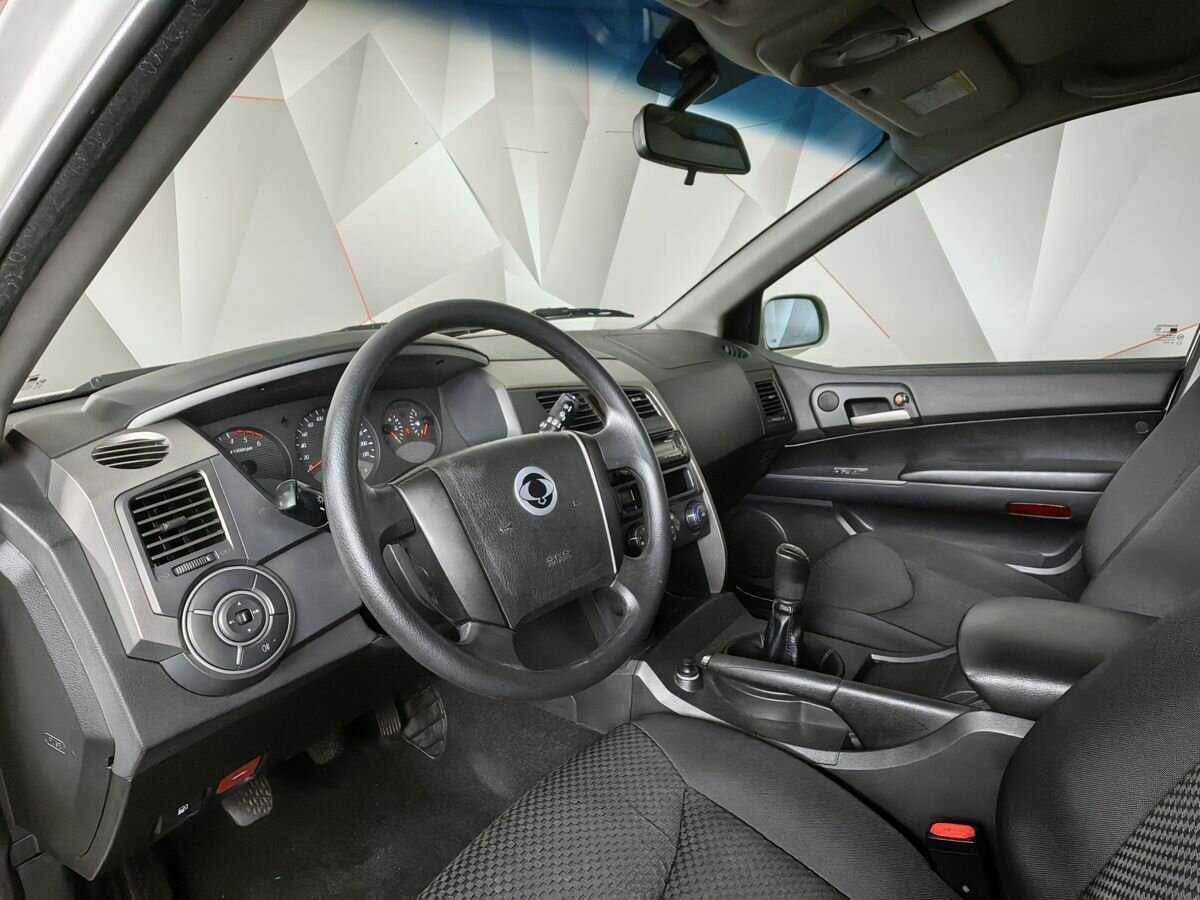 SsangYong Kyron б/у, 2014, Механическая. Фото: #13