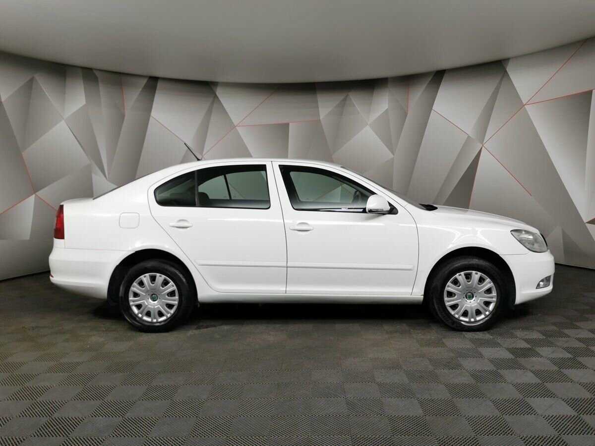 Skoda Octavia б/у, 2012, Автоматическая. Фото: #5