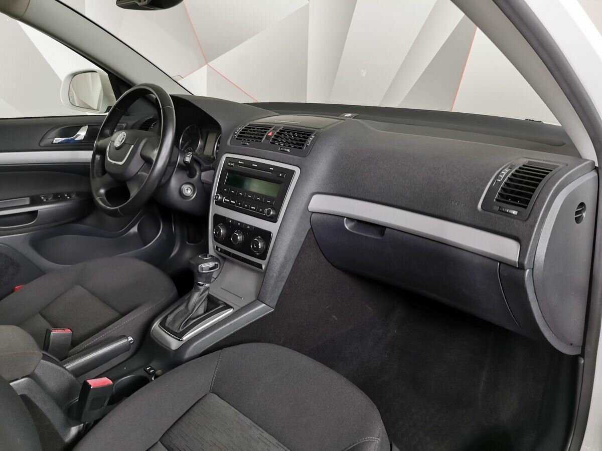 Skoda Octavia б/у, 2012, Автоматическая. Фото: #8