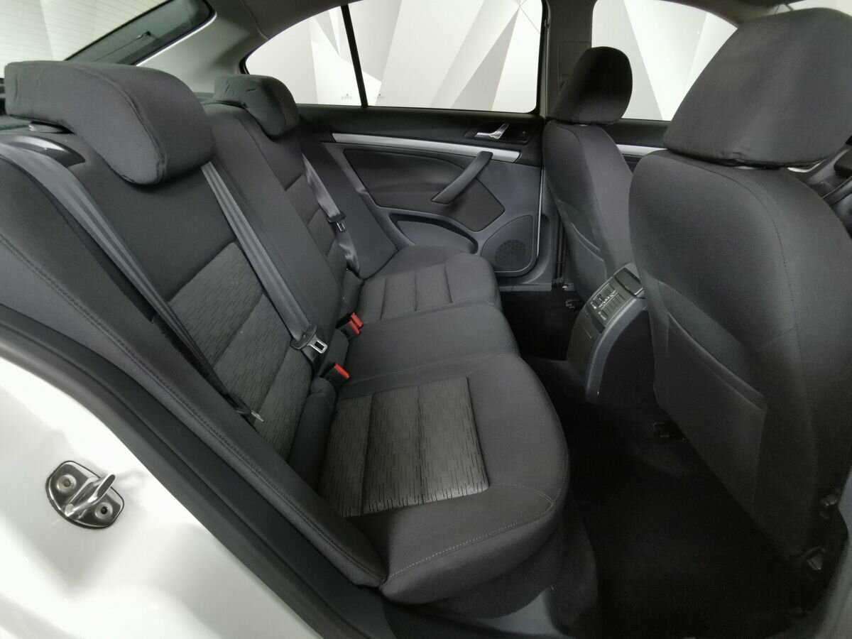 Skoda Octavia б/у, 2012, Автоматическая. Фото: #11