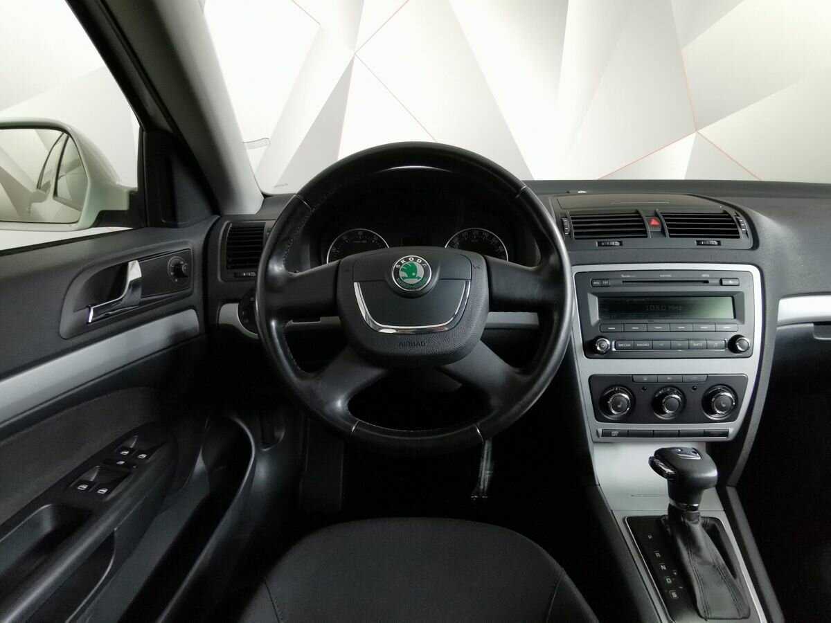 Skoda Octavia б/у, 2012, Автоматическая. Фото: #14