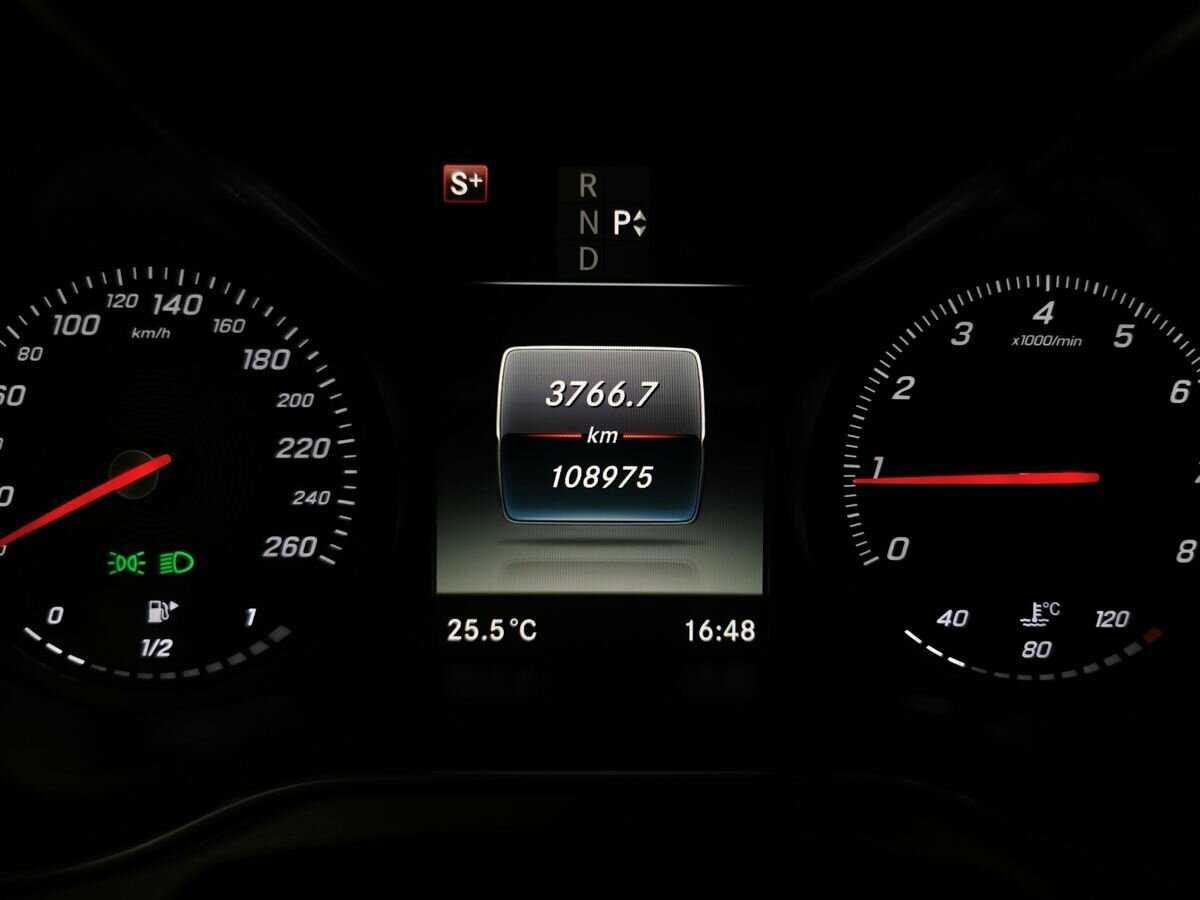 Mercedes-Benz C-Класс б/у, 2015, Автоматическая. Фото: #15