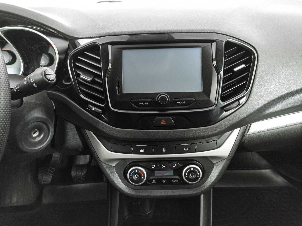 Лада (ВАЗ) Веста б/у, 2019, Механическая. Фото: #12