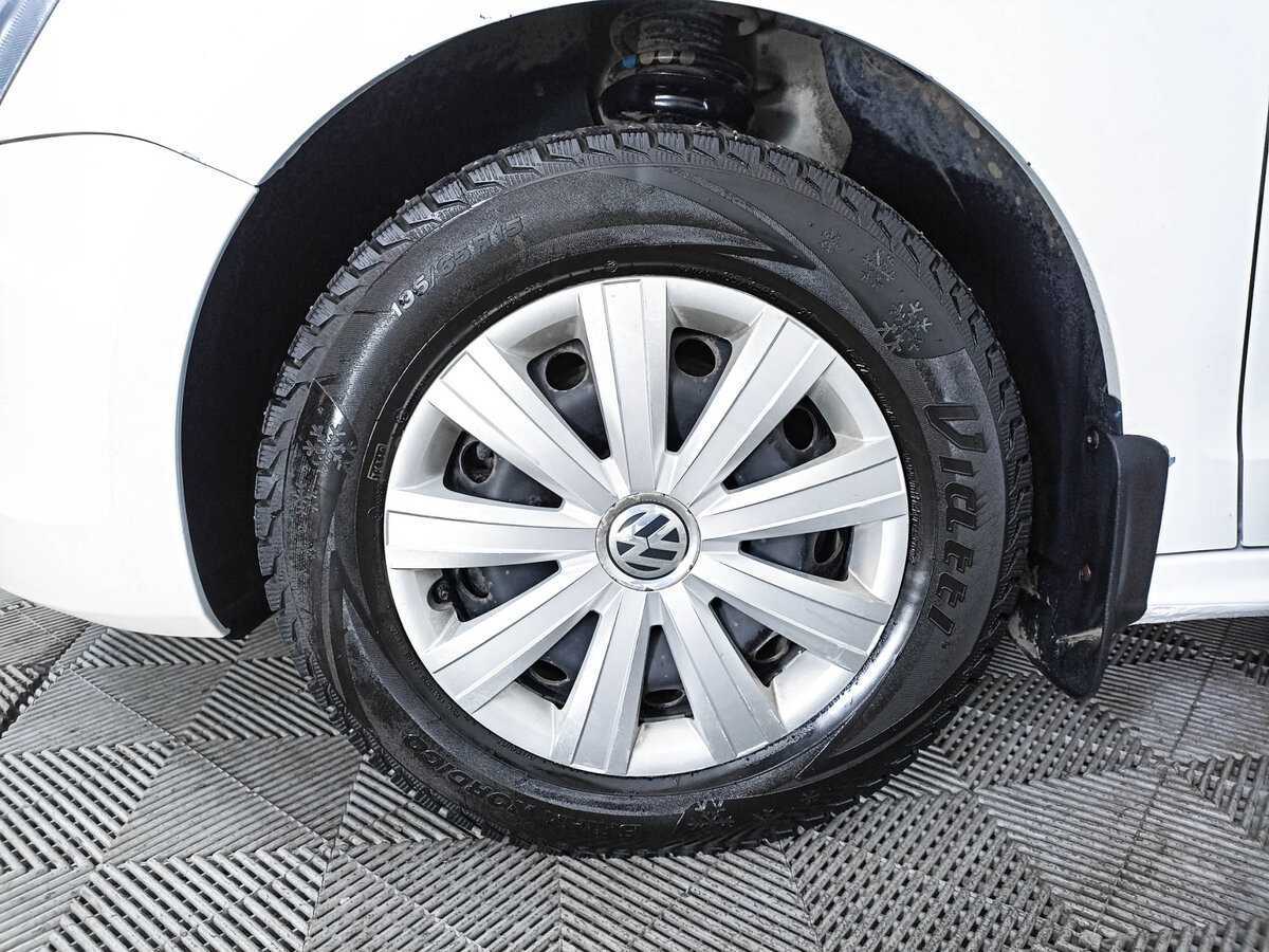 Volkswagen Jetta б/у, 2014, Механическая. Фото: #17