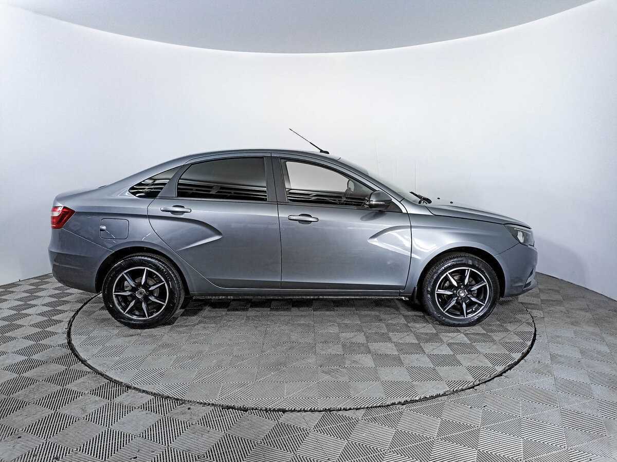 Lada (ВАЗ) Vesta б/у, 2017, Механическая. Фото: #3