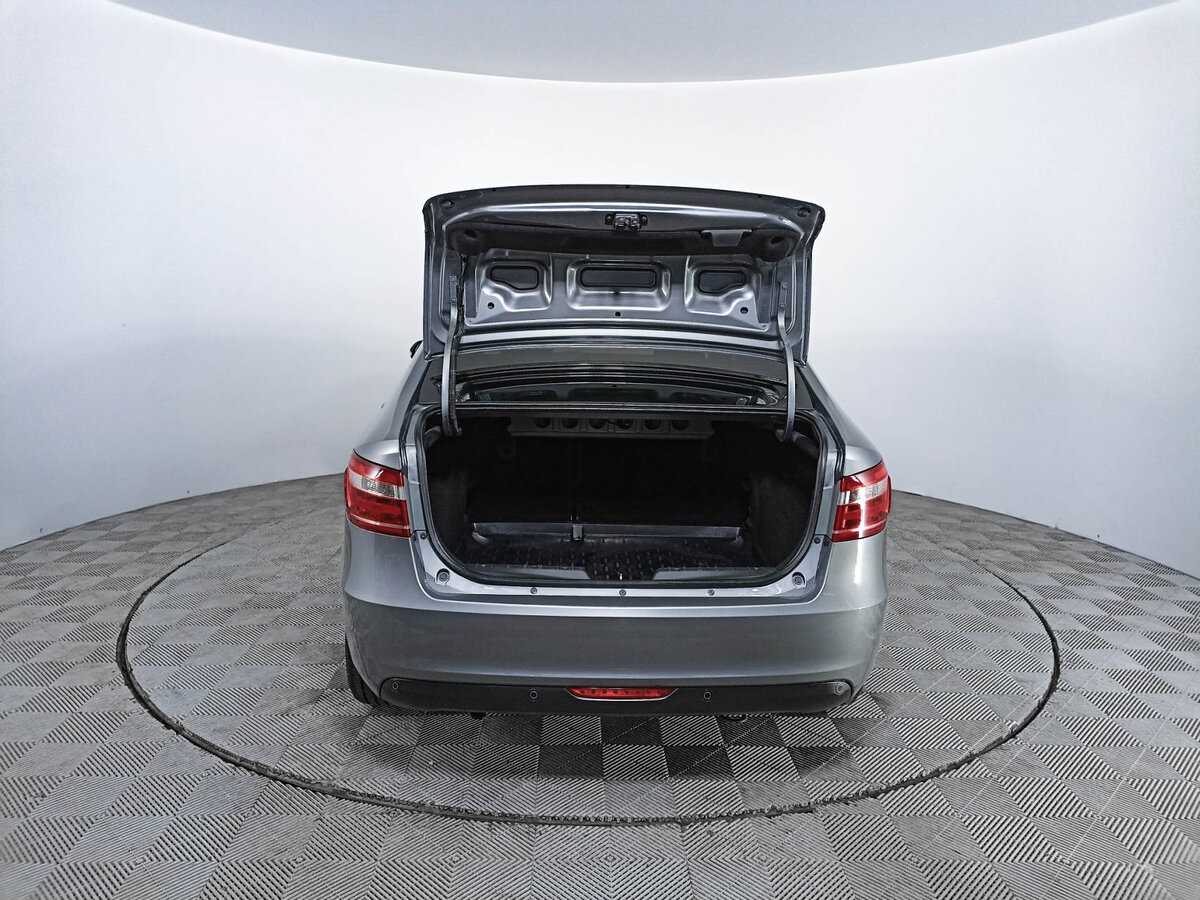 Lada (ВАЗ) Vesta б/у, 2017, Механическая. Фото: #9