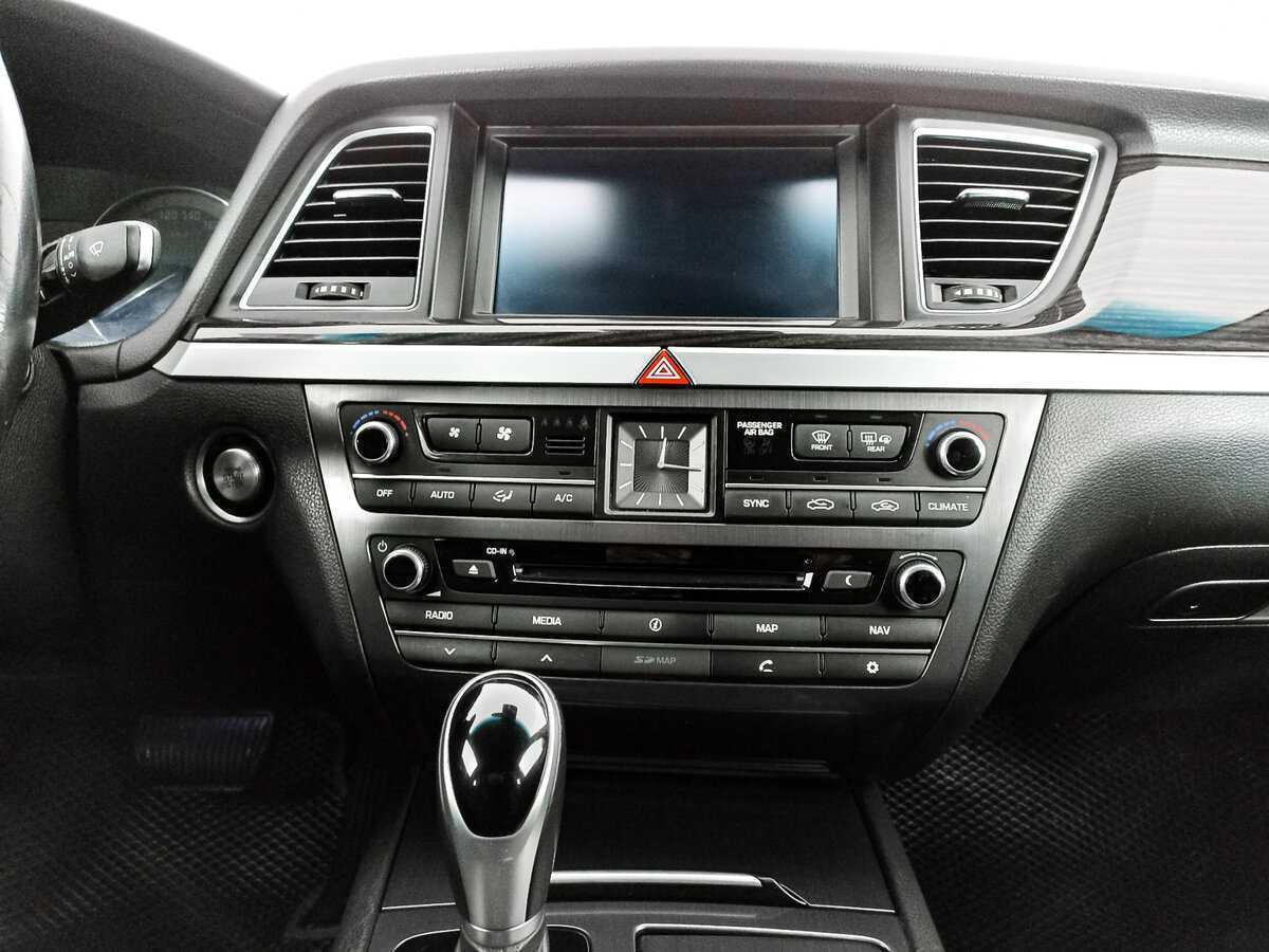 Hyundai Genesis б/у, 2016, Автоматическая. Фото: #12