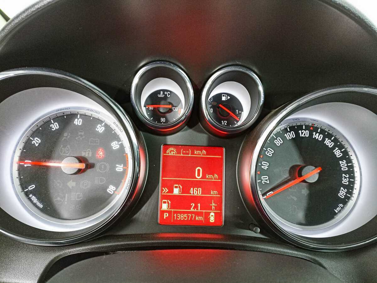 Опель Астра б/у, 2014, Автоматическая. Фото: #10