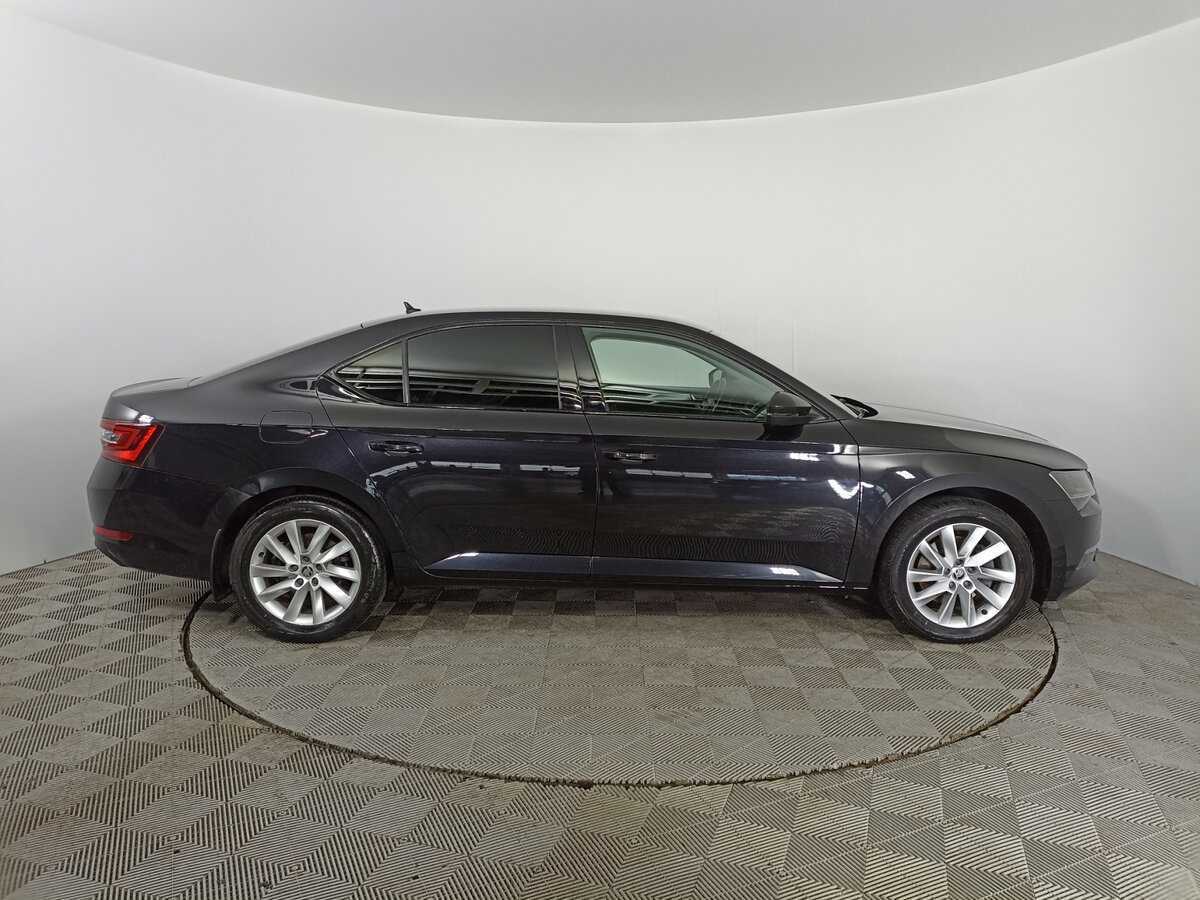 Skoda Superb б/у, 2018, Роботизированная. Фото: #3