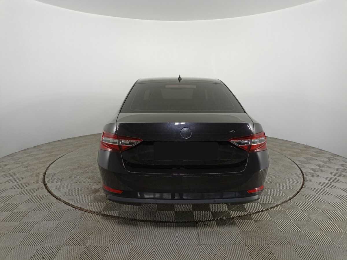 Skoda Superb б/у, 2018, Роботизированная. Фото: #5