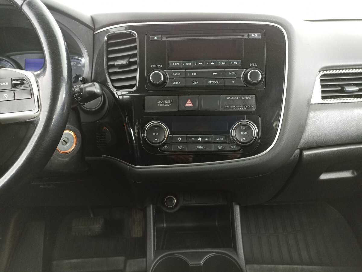 Митсубиши Оутлэндер б/у, 2014, Вариатор. Фото: #12