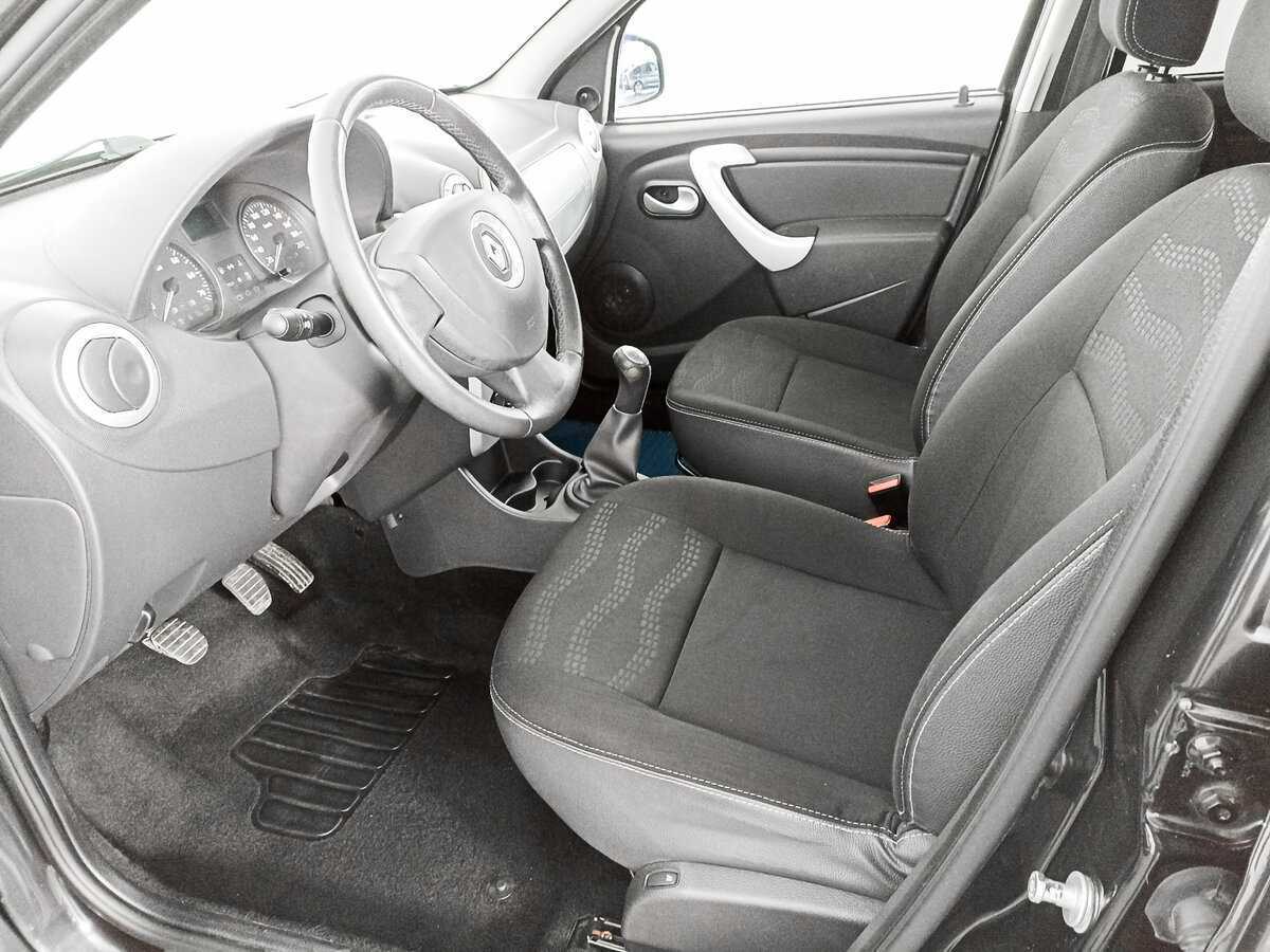 Renault Sandero б/у, 2014, Механическая. Фото: #13