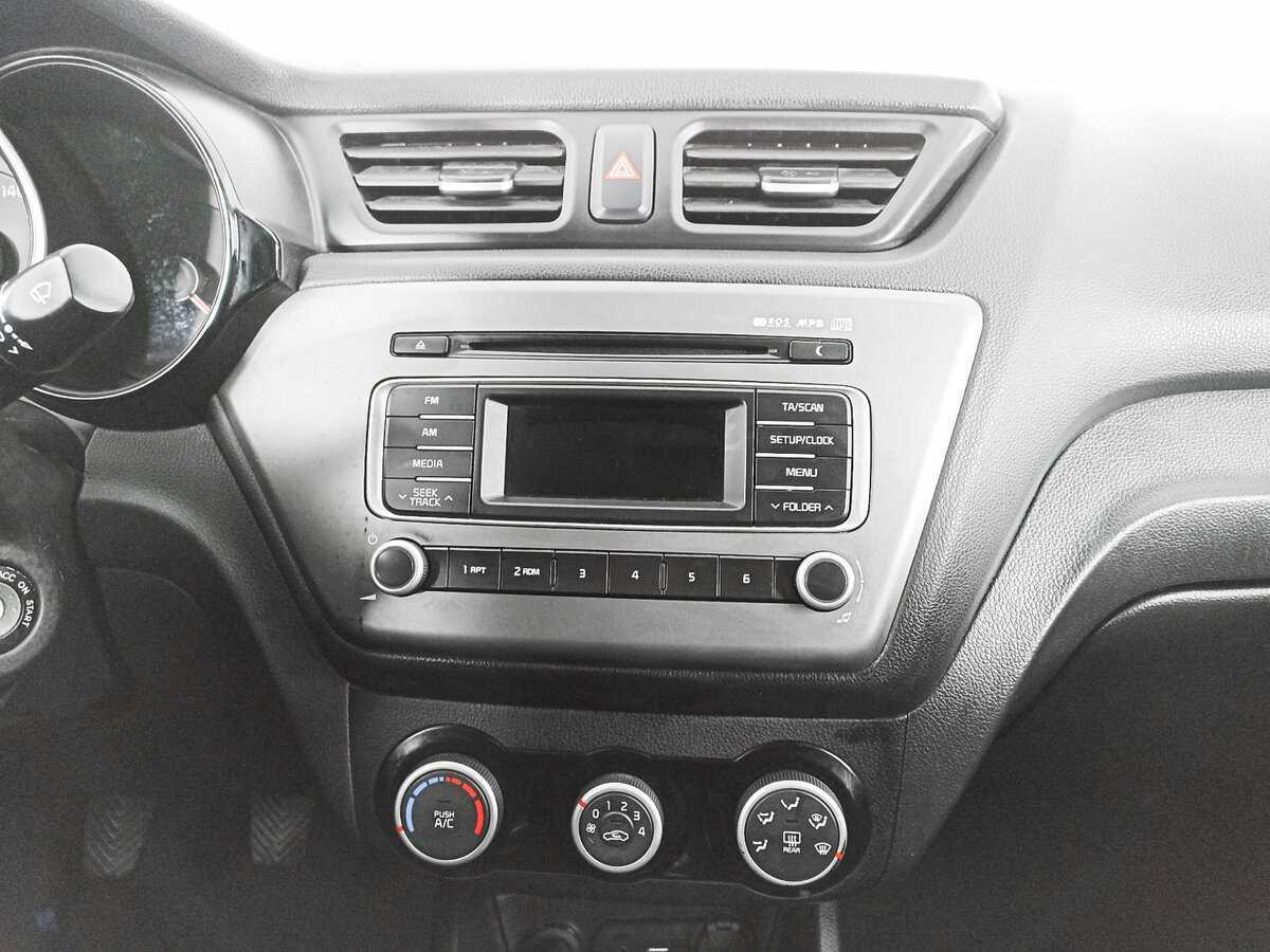 Киа Рио б/у, 2017, Механическая. Фото: #12