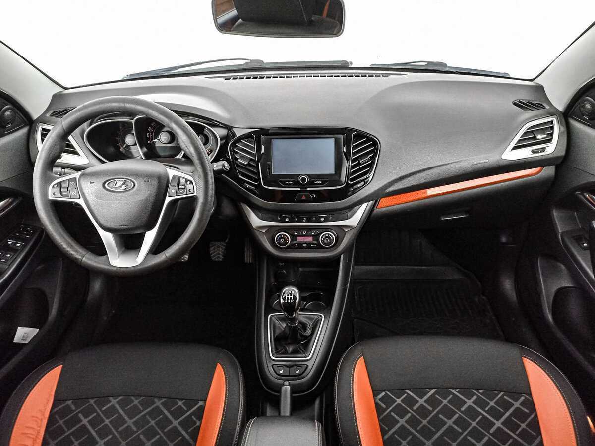 Лада (ВАЗ) Веста б/у, 2017, Механическая. Фото: #11