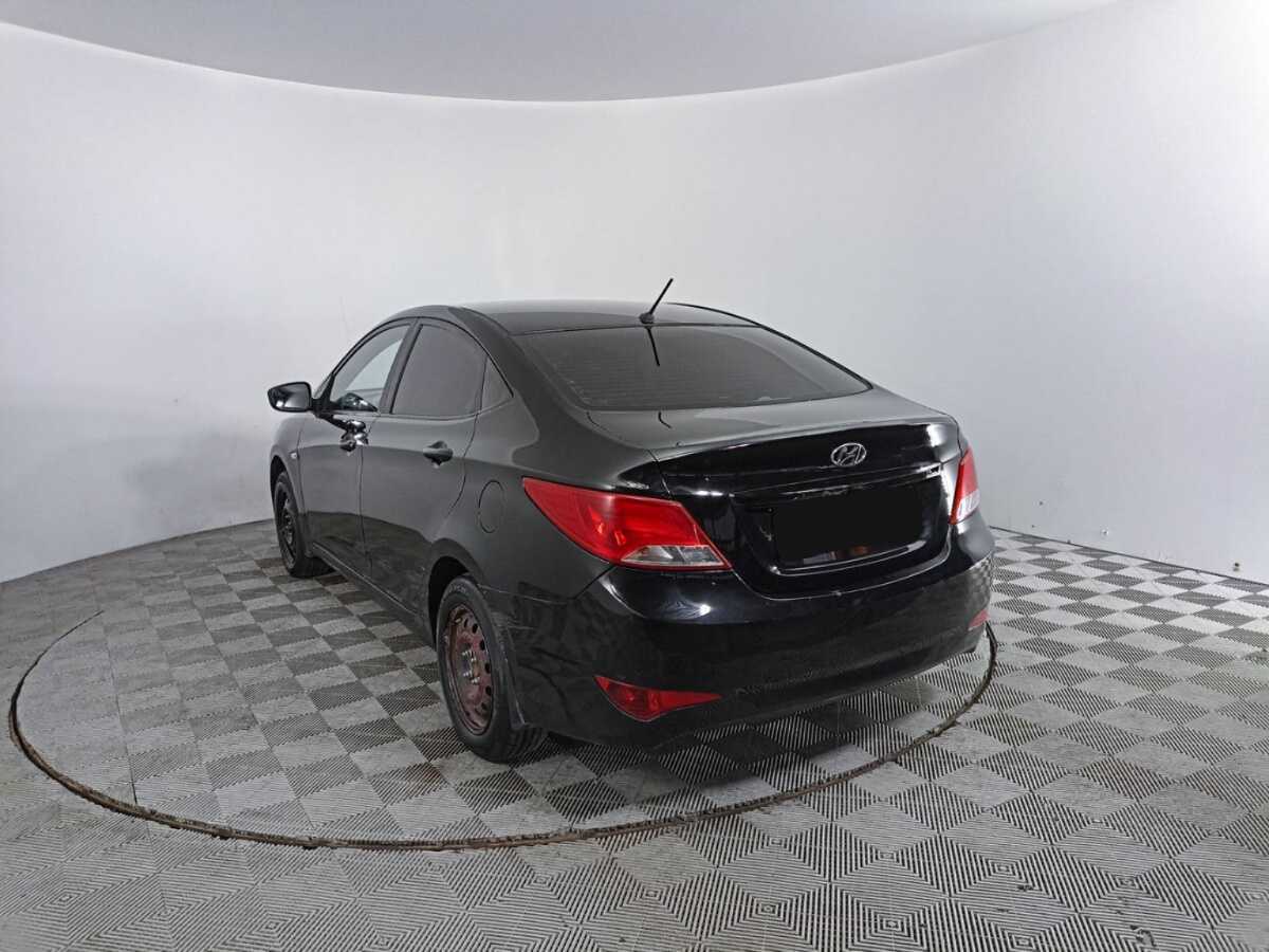 Hyundai Solaris б/у, 2015, Механическая. Фото: #6