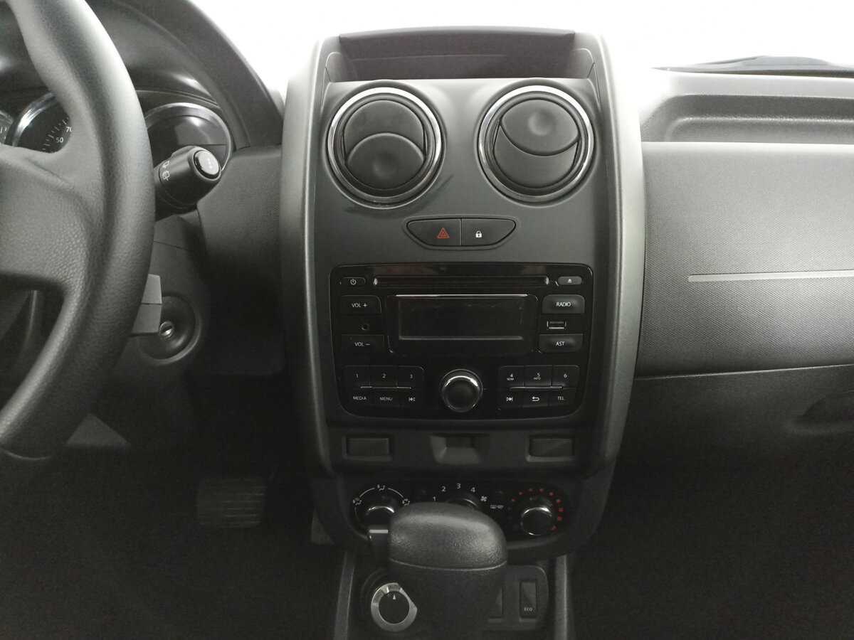 Renault Duster б/у, 2016, Автоматическая. Фото: #12