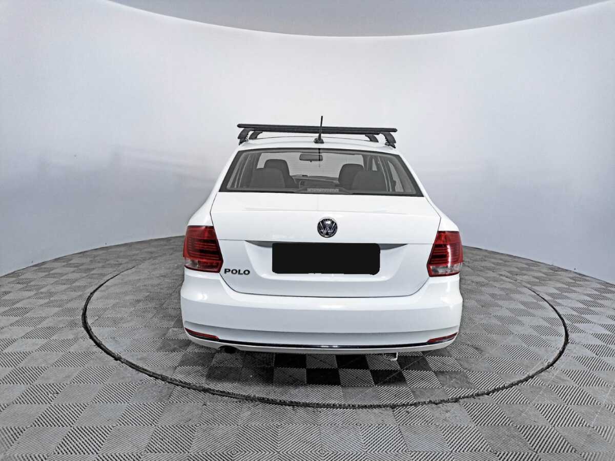 Volkswagen Polo б/у, 2017, Механическая. Фото: #5