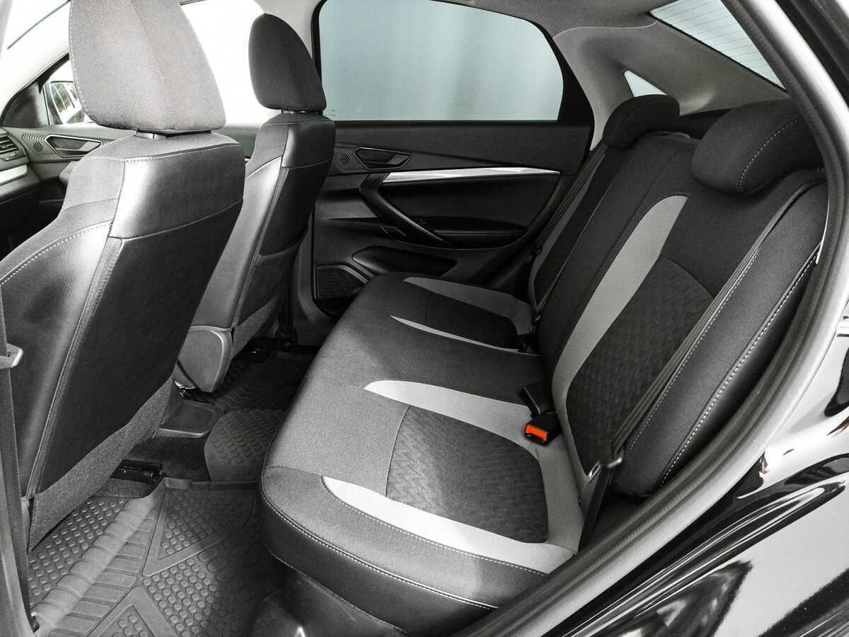 Лада (ВАЗ) Веста б/у, 2023, Механическая. Фото: #7