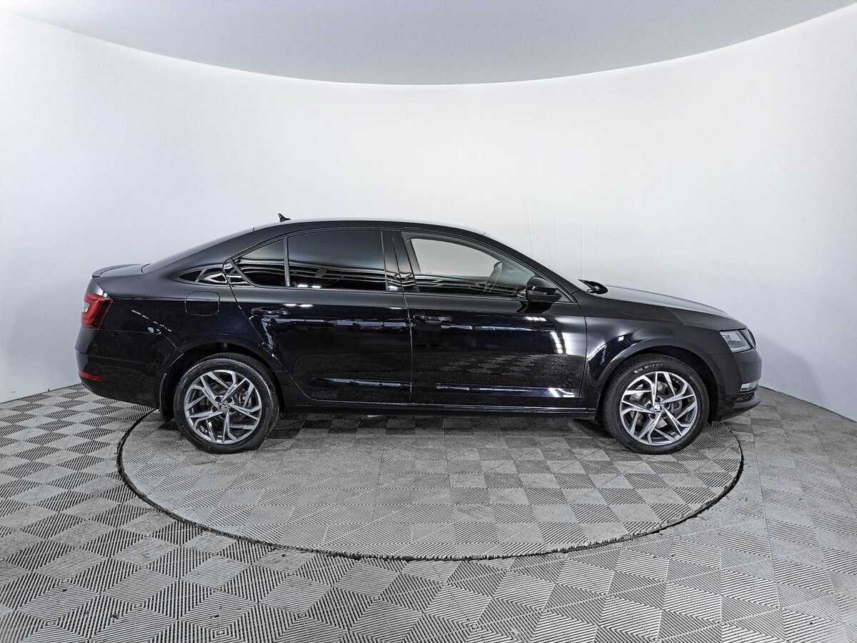 Skoda Octavia б/у, 2018, Роботизированная. Фото: #3