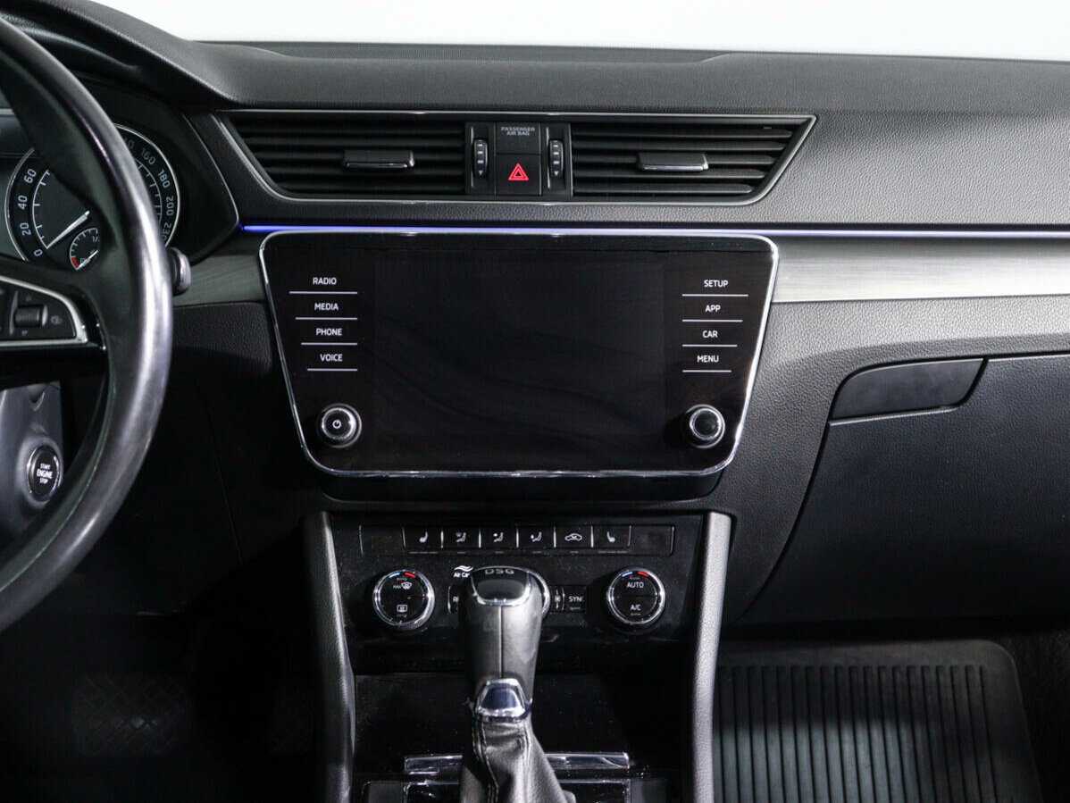 Шкода Суперб б/у, 2019, Роботизированная. Фото: #12