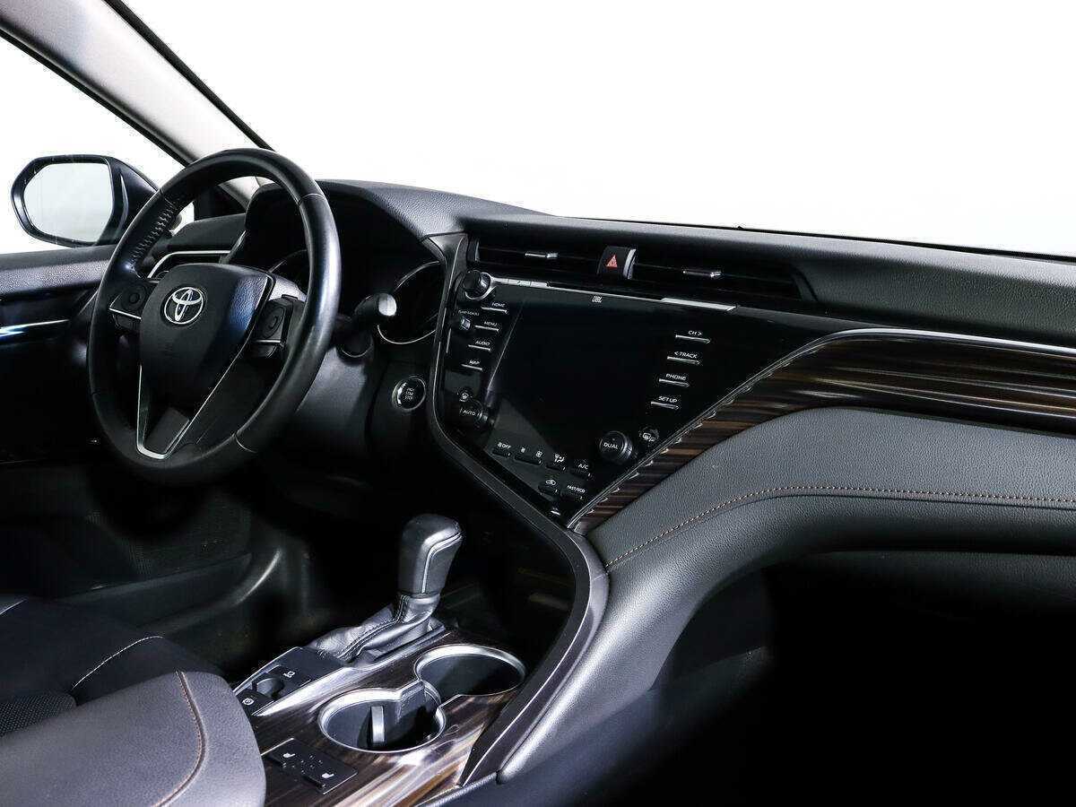Toyota Camry б/у, 2018, Автоматическая. Фото: #6