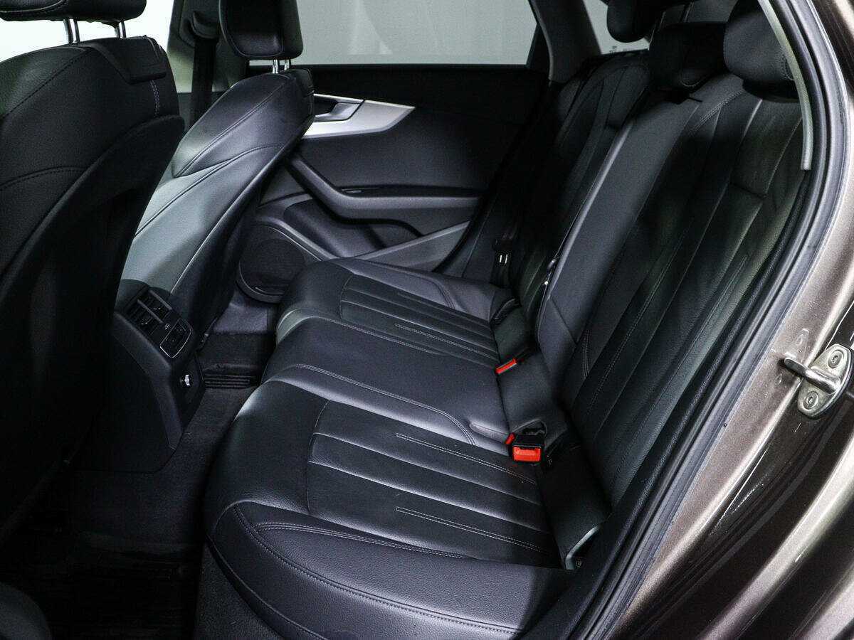 Audi A4 б/у, 2016, Роботизированная. Фото: #9