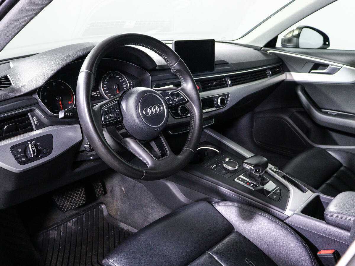 Audi A4 б/у, 2016, Роботизированная. Фото: #13