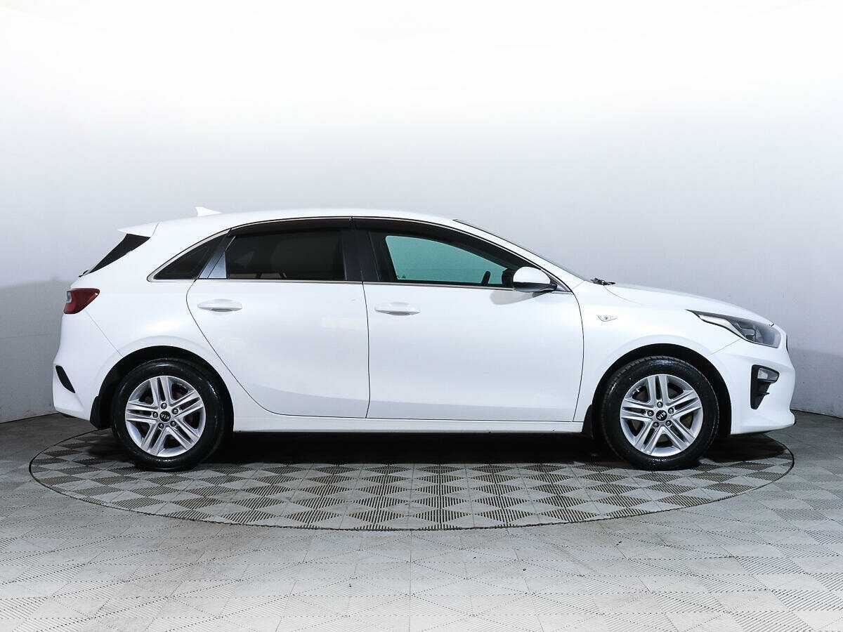 Kia Ceed б/у, 2019, Автоматическая. Фото: #2