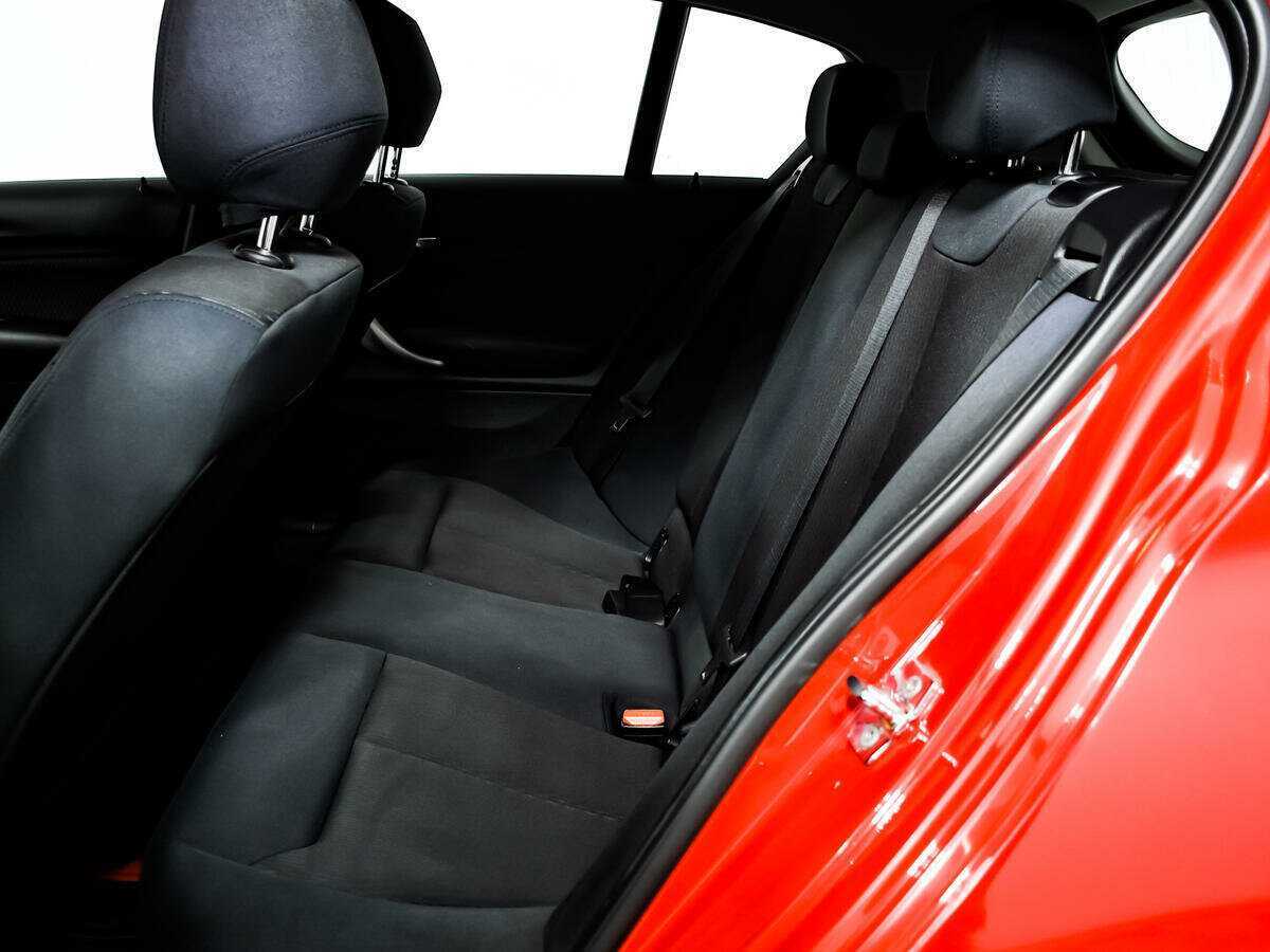 BMW 1 серии б/у, 2012, Автоматическая. Фото: #11