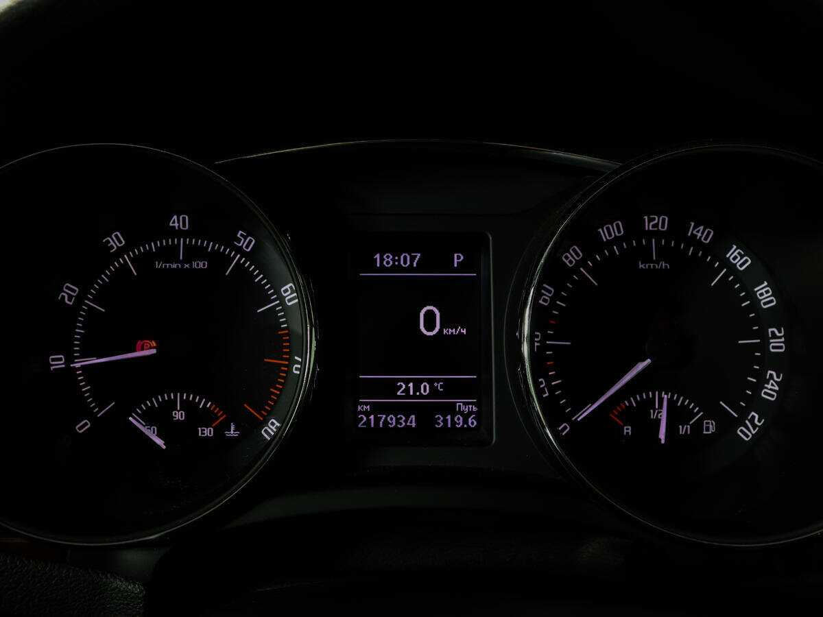 Шкода Суперб б/у, 2014, Роботизированная. Фото: #10