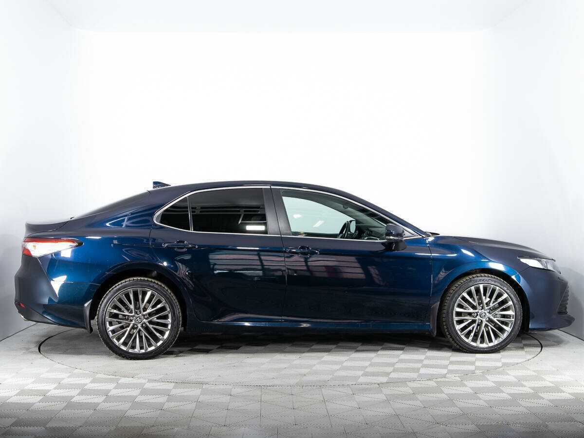 Toyota Camry б/у, 2018, Автоматическая. Фото: #3