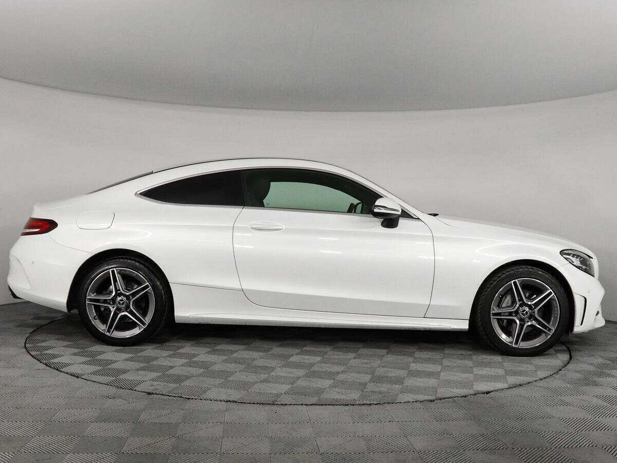 Mercedes-Benz C-Класс б/у, 2018, Автоматическая. Фото: #3