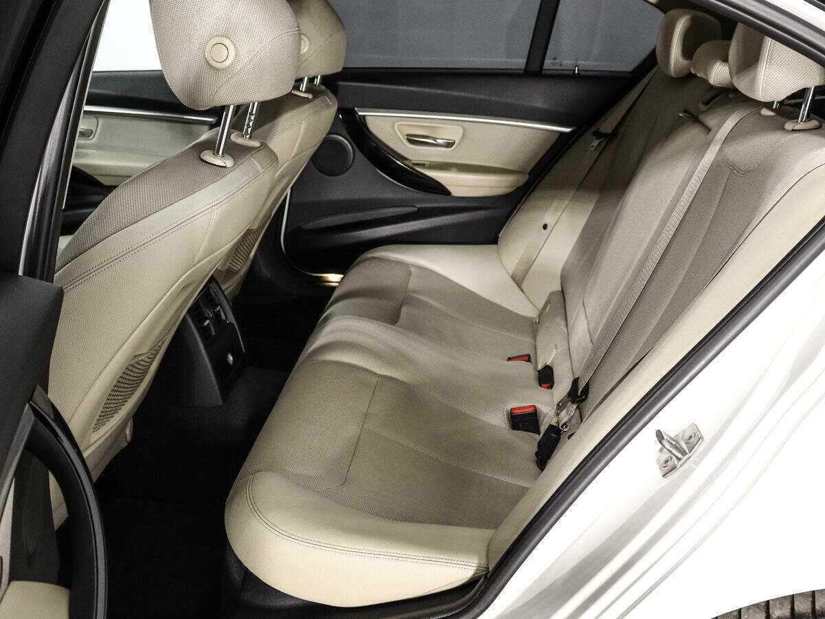 BMW 3 серии б/у, 2016, Автоматическая. Фото: #9