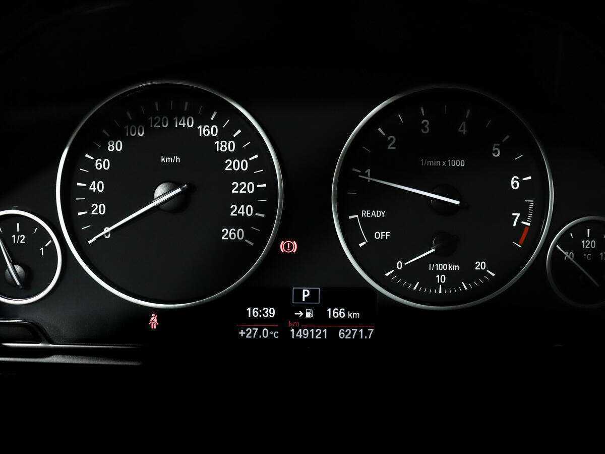 BMW 3 серии б/у, 2016, Автоматическая. Фото: #12