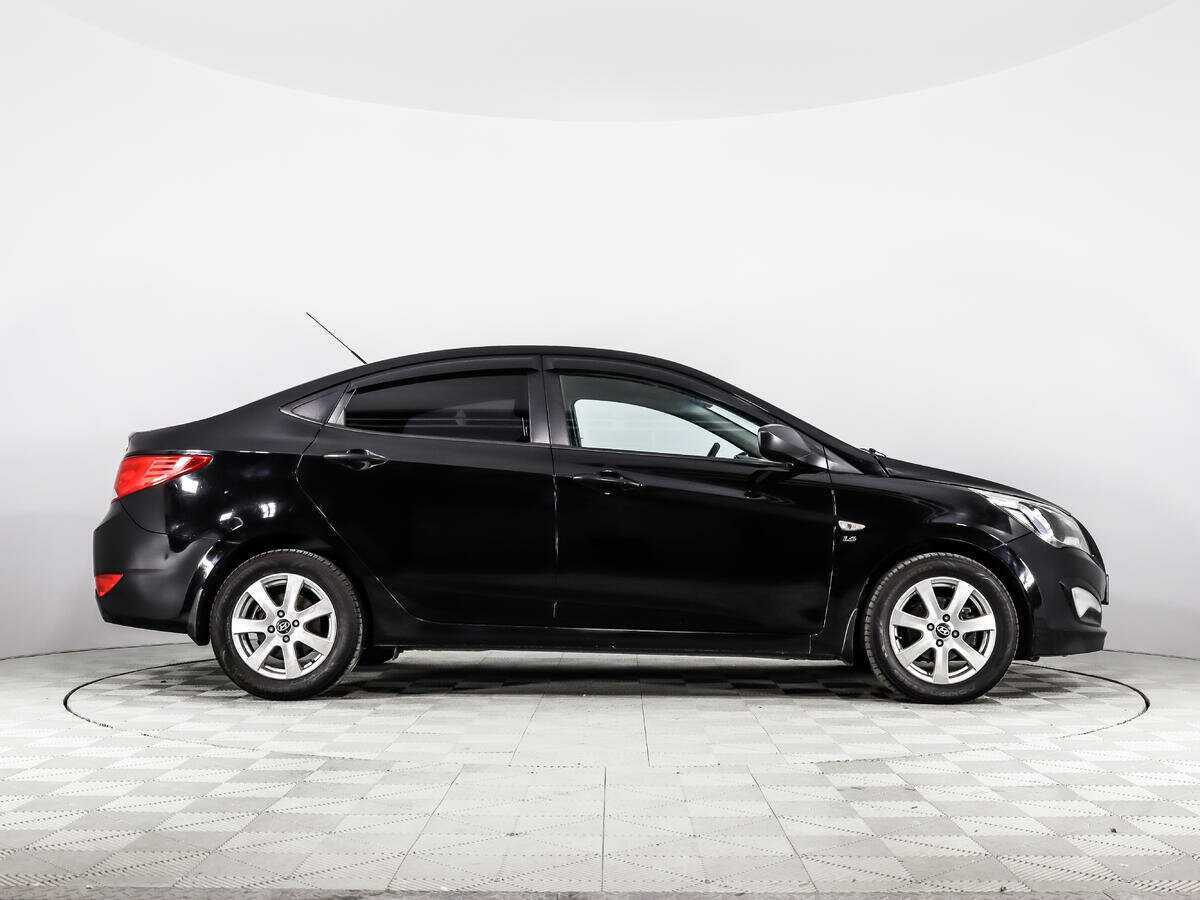 Hyundai Solaris б/у, 2014, Механическая. Фото: #3