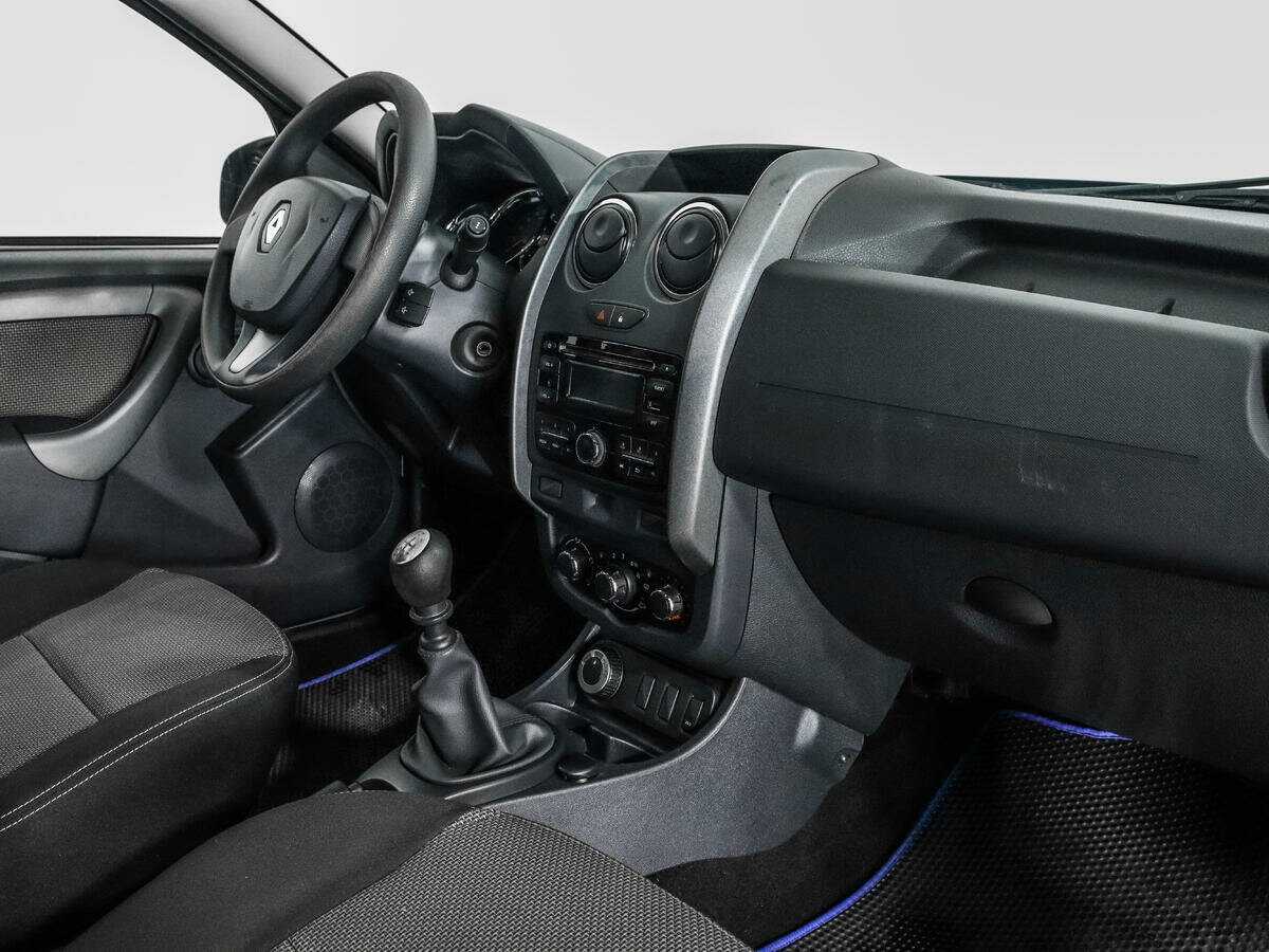 Renault Duster б/у, 2016, Механическая. Фото: #10