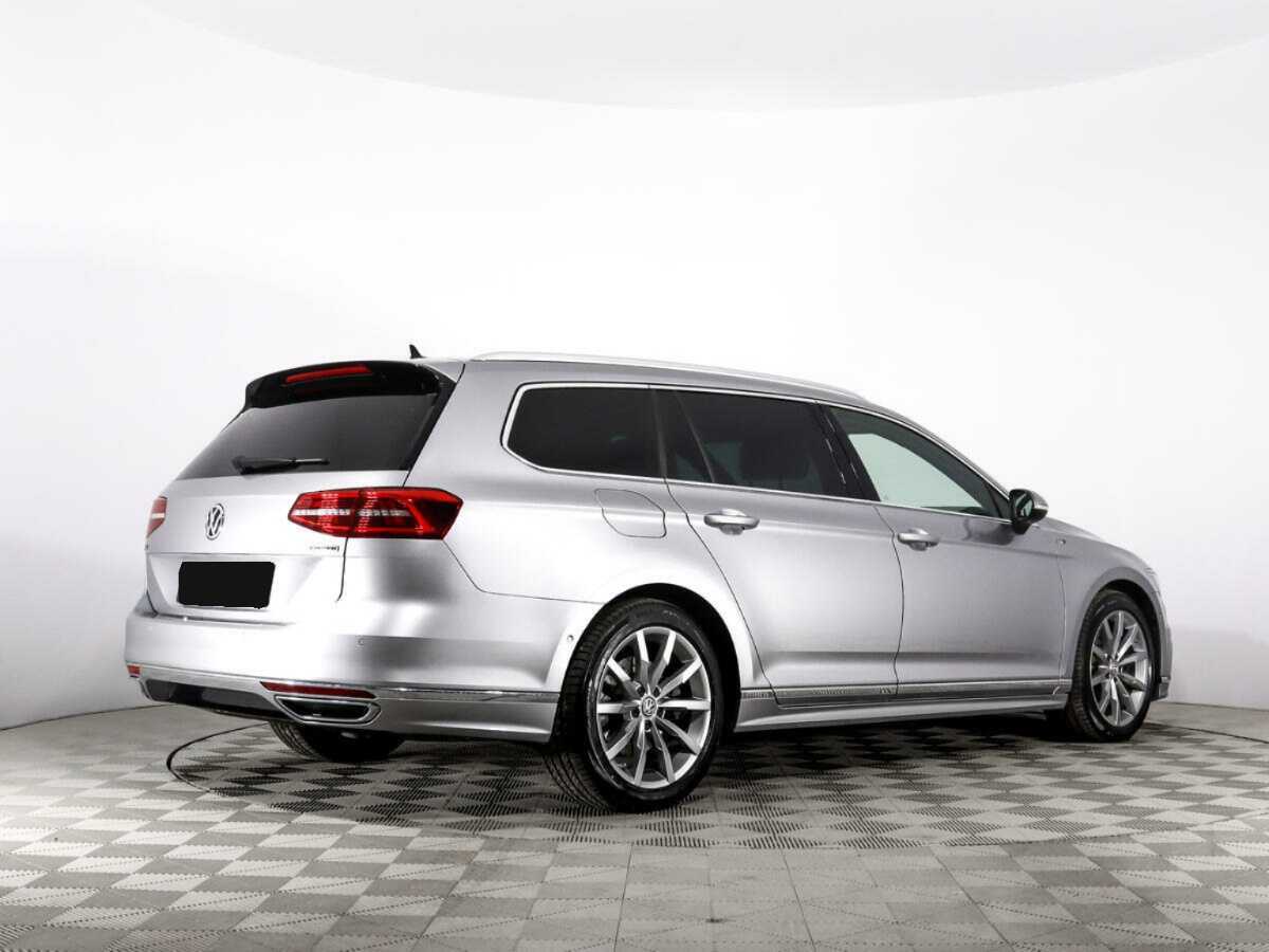 Volkswagen Passat б/у, 2019, Роботизированная. Фото: #4