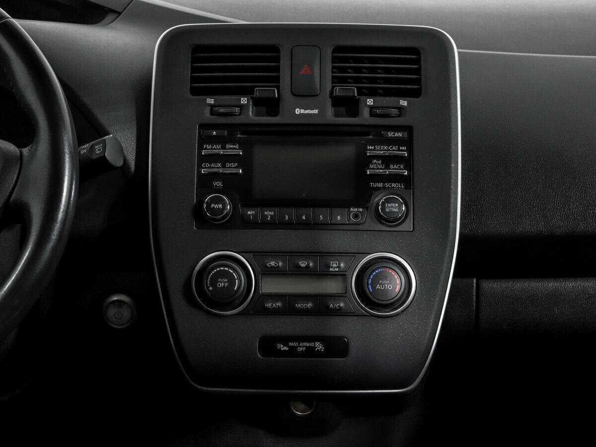 Nissan Leaf б/у, 2013, Автоматическая. Фото: #17