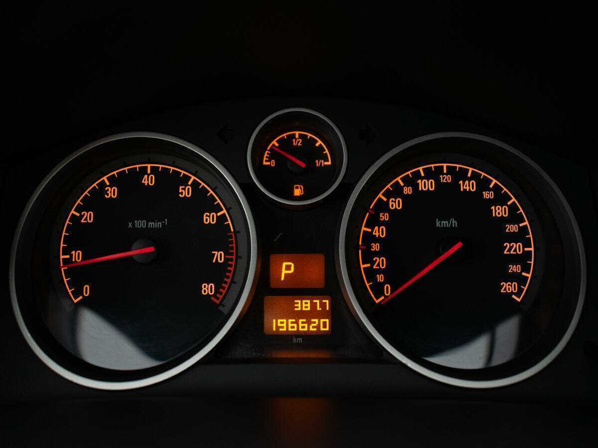 Opel Astra б/у, 2014, Автоматическая. Фото: #11