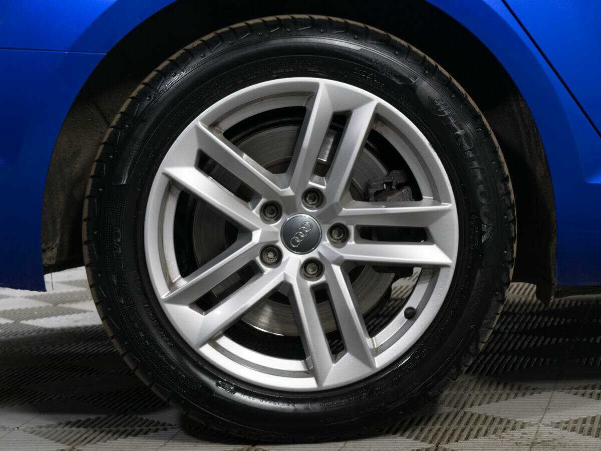 Audi A4 б/у, 2017, Роботизированная. Фото: #17