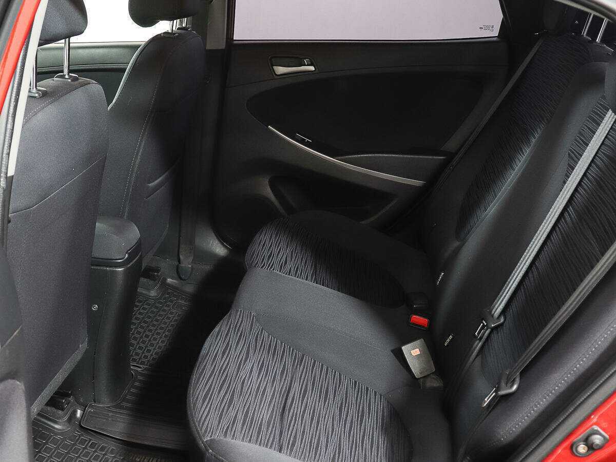 Hyundai Solaris б/у, 2014, Автоматическая. Фото: #9