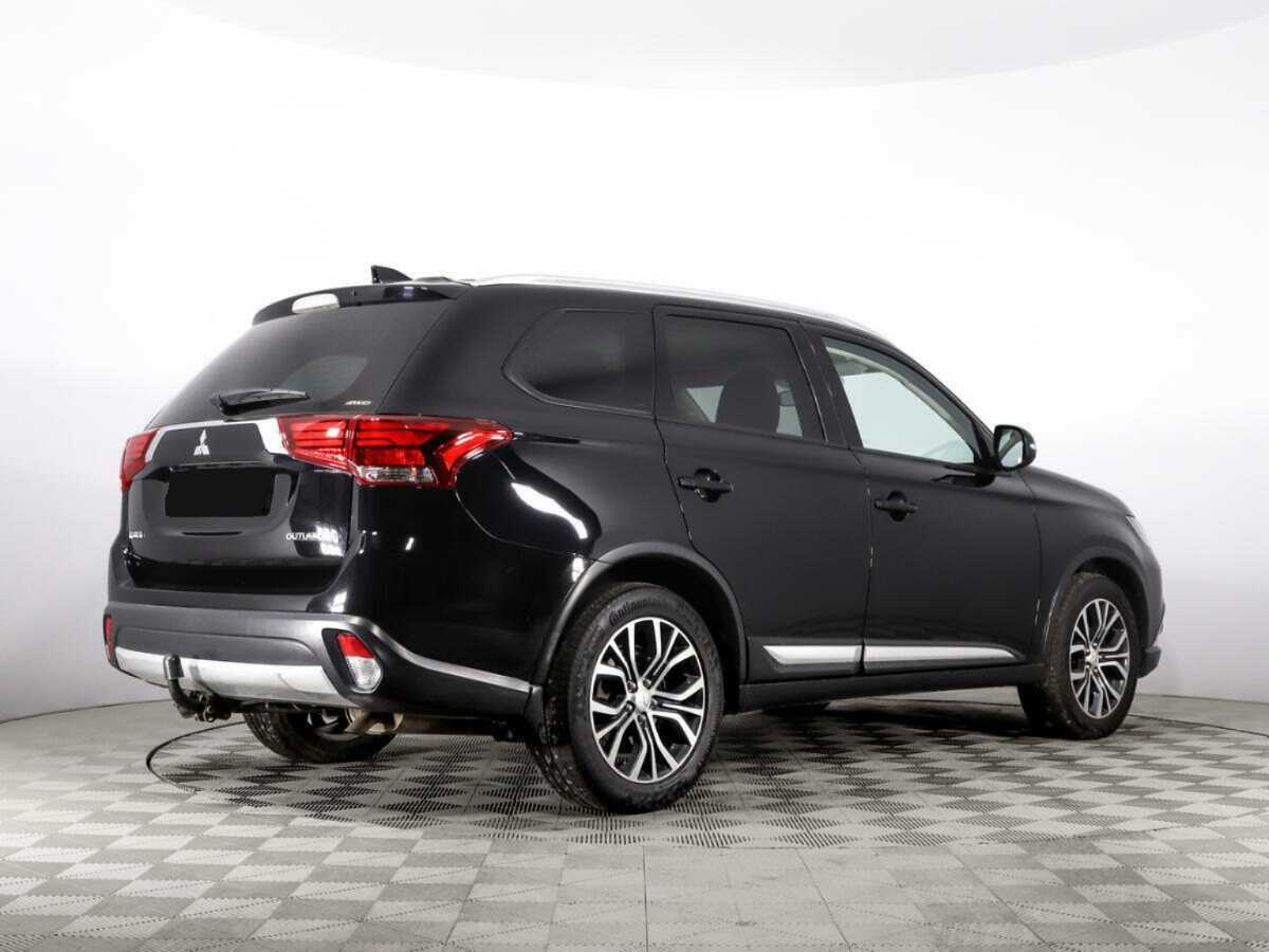 Mitsubishi Outlander б/у, 2017, Вариатор. Фото: #4