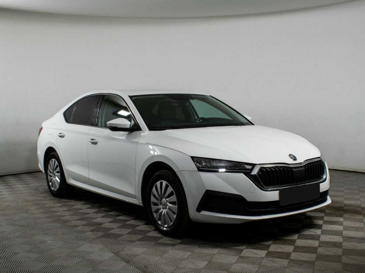 Skoda Octavia б/у, 2021, Роботизированная. Фото: #2