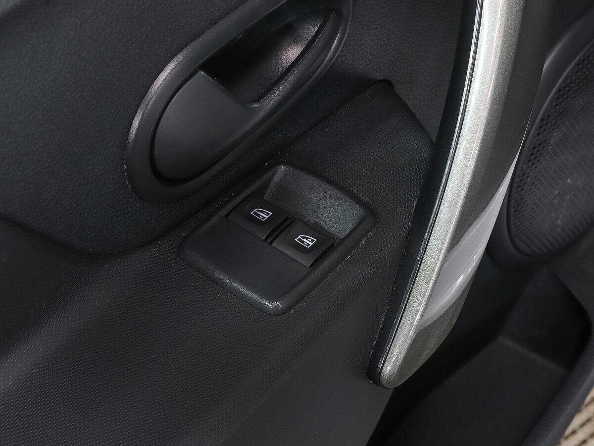 Renault Logan б/у, 2020, Автоматическая. Фото: #15