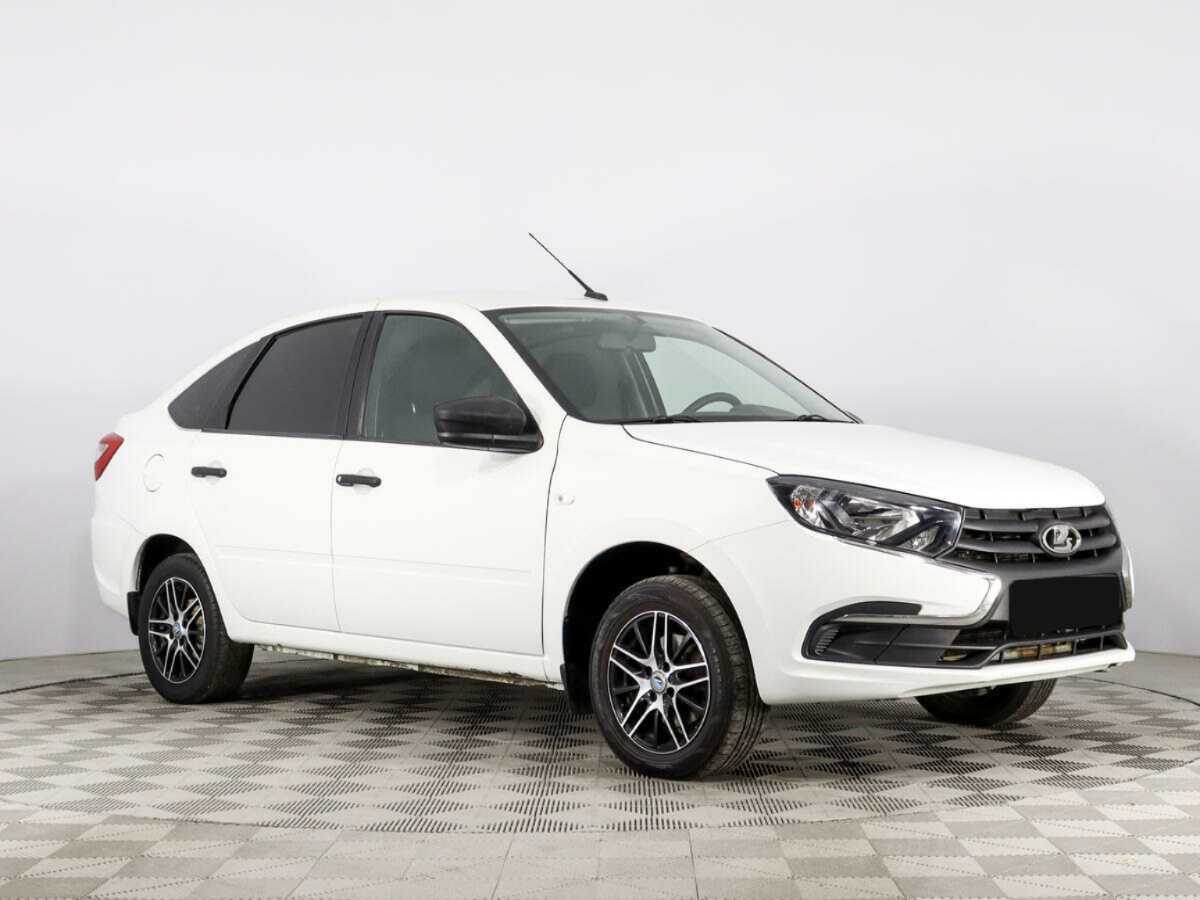 Лада (ВАЗ) Гранта б/у, 2019, Механическая. Фото: #2