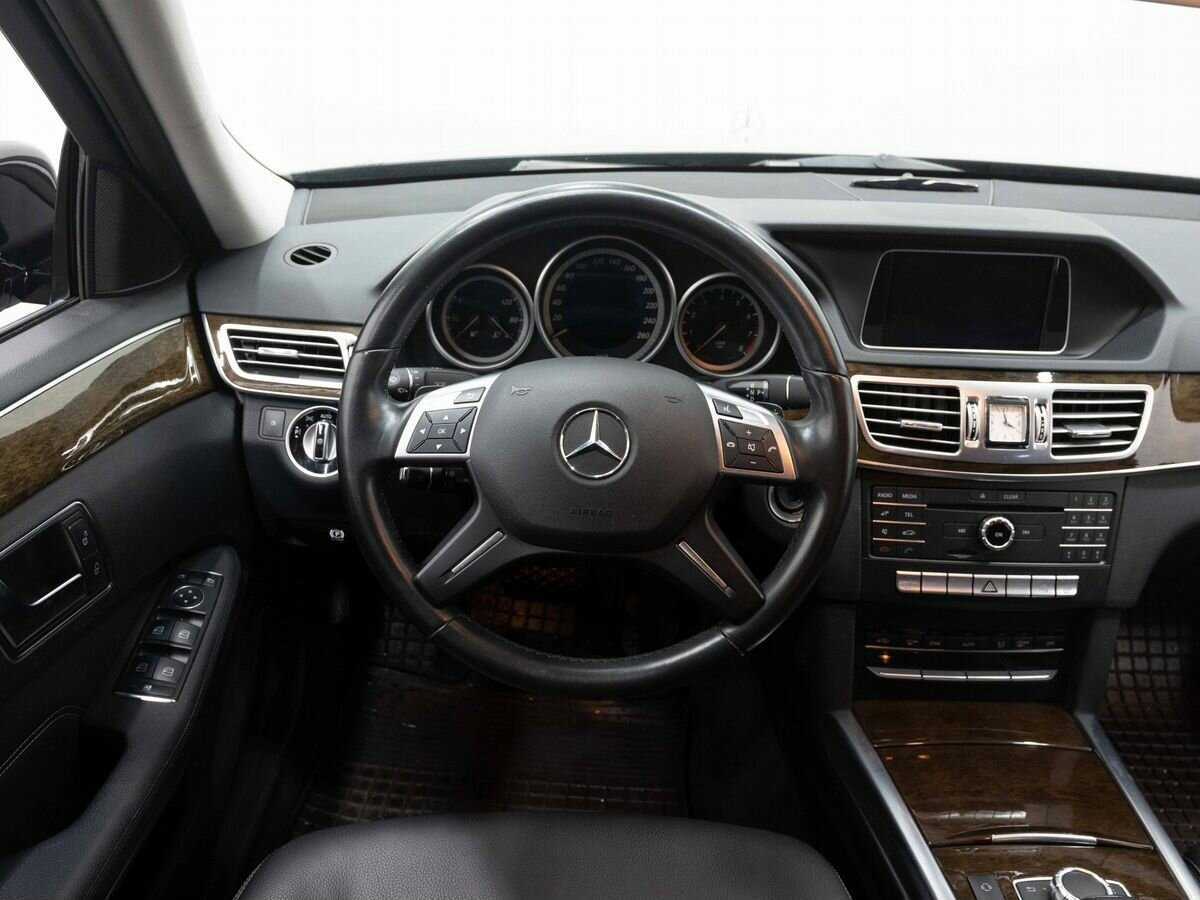 Mercedes-Benz E-Класс б/у, 2015, Автоматическая. Фото: #16