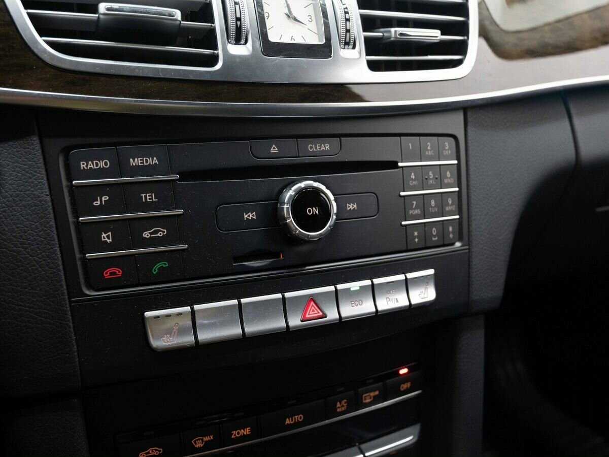 Mercedes-Benz E-Класс б/у, 2015, Автоматическая. Фото: #23