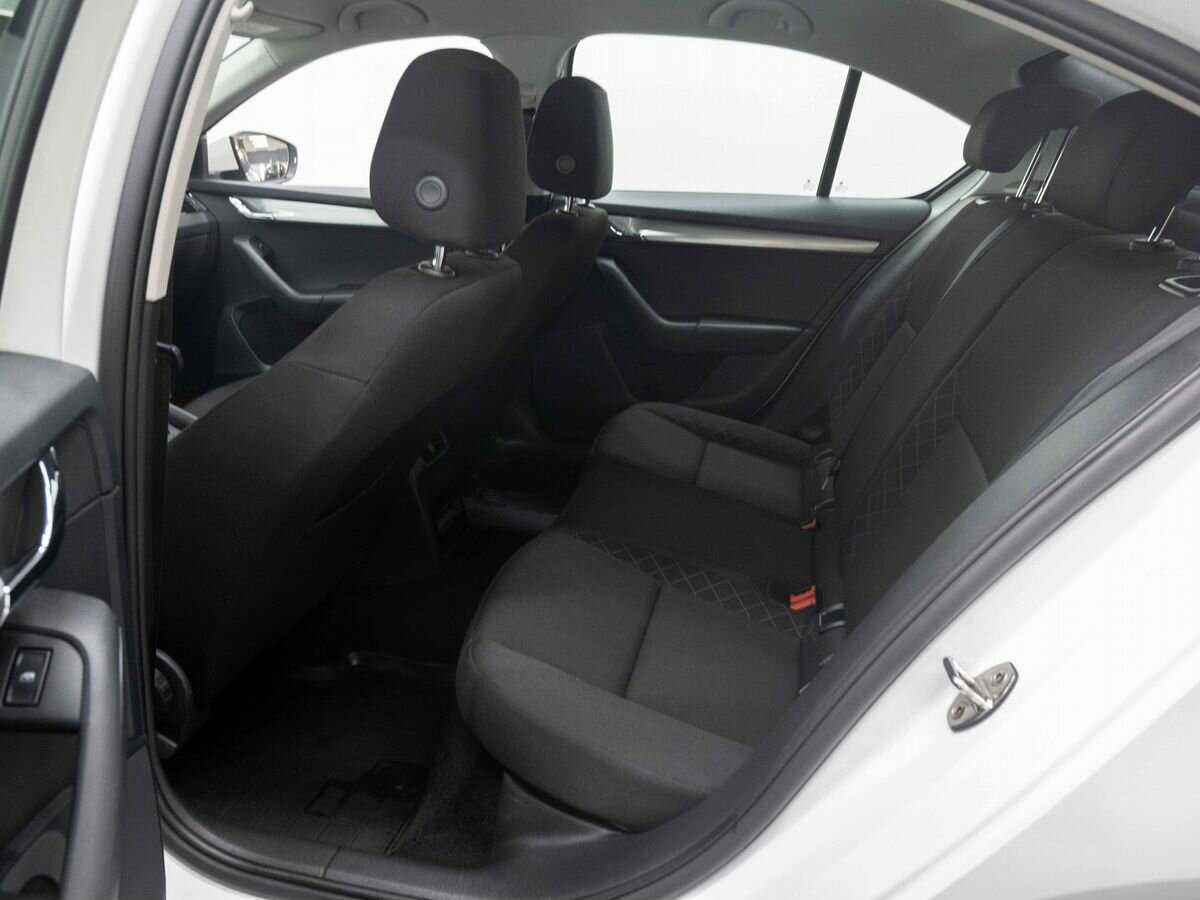 Шкода Октавия б/у, 2019, Механическая. Фото: #10