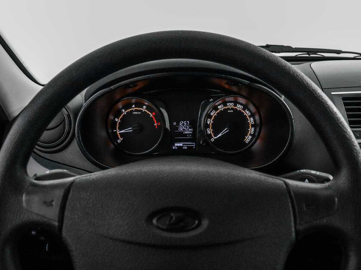 Lada (ВАЗ) Granta б/у, 2023, Механическая. Фото: #14