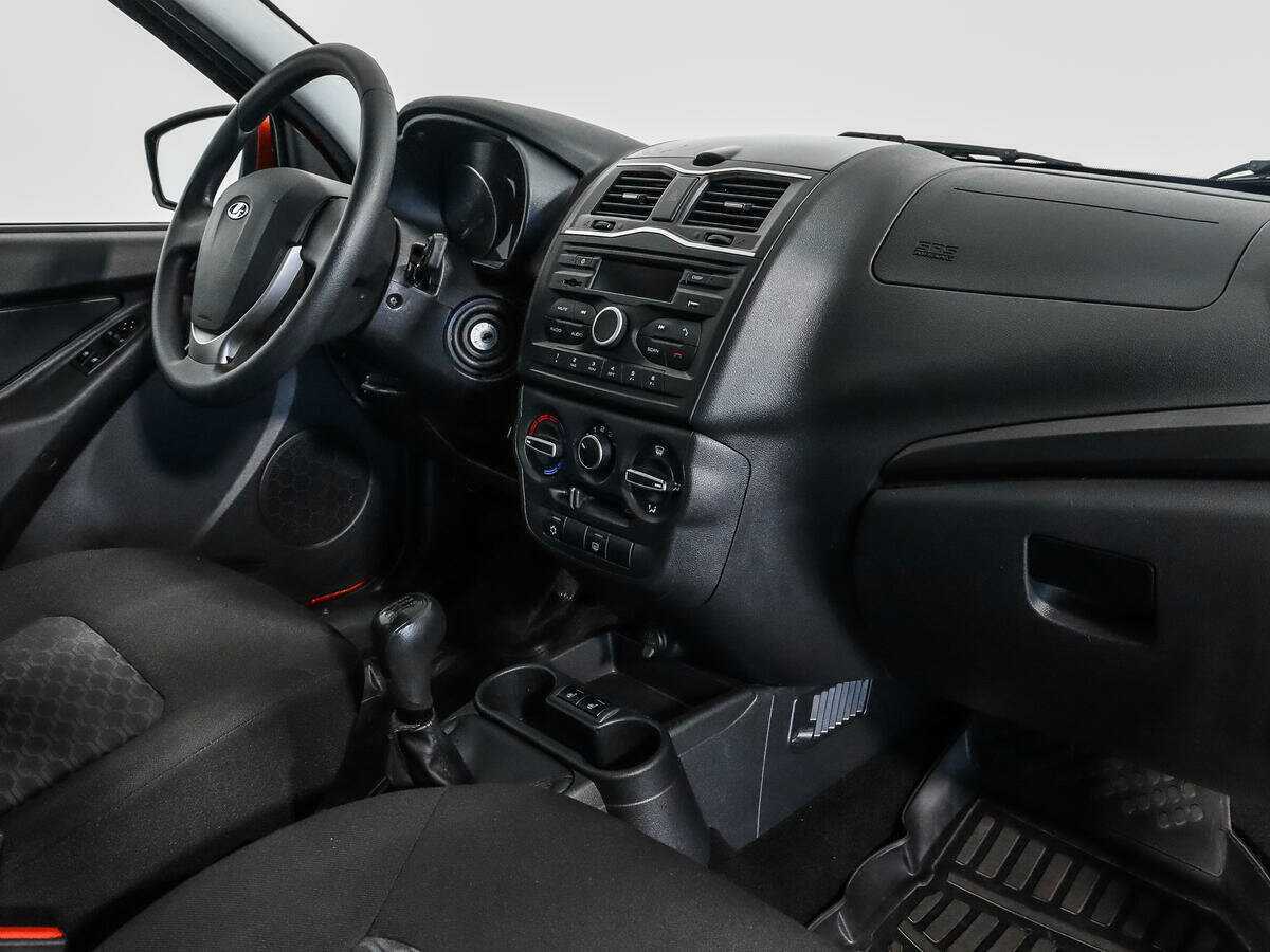 Lada (ВАЗ) Granta б/у, 2021, Механическая. Фото: #10